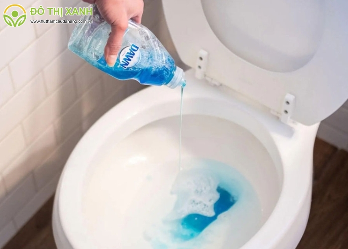 thông tắc bồn cầu vệ sinh hiệu (11) thông tắc bồn cầu vệ sinh hiệu (11)